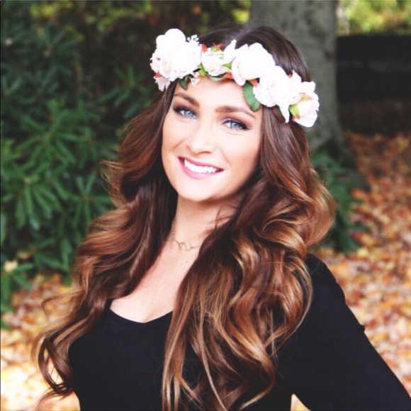 Meet your Posher, Samantha - Picture 2 of 2